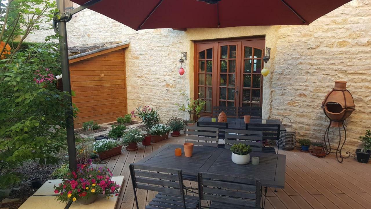 B&B Des Histoires D'Anges - Cote Jardin Tournus Exterior photo